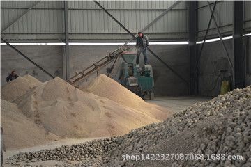 遼寧硅鋁鋇鈣礦山與建筑設備零部件 深耕工業之基，鑄就裝備脊梁